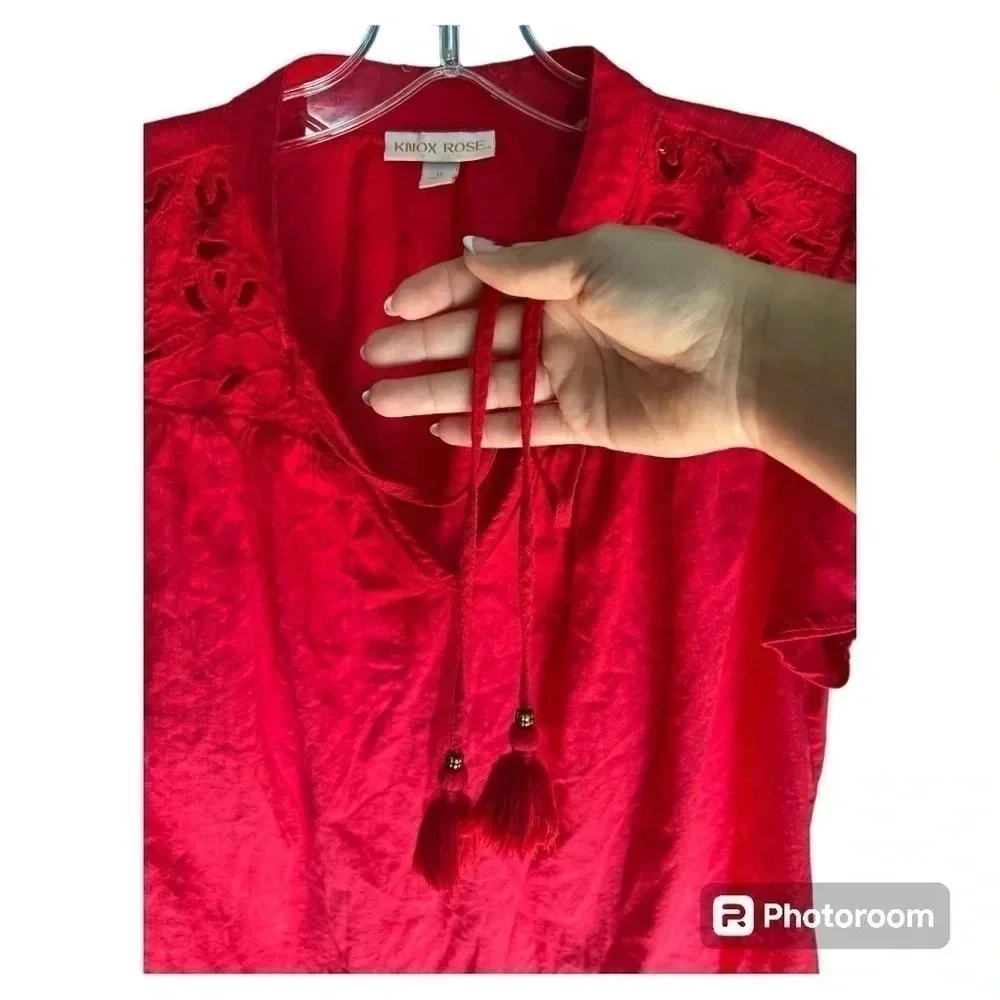 EUC Knox Rose women’s red tassel short sleeve boho top size Medium - Picture 3 of 5